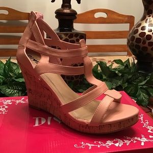 NWT Di Lana Blush Corkscrew Sandal Wedge 11